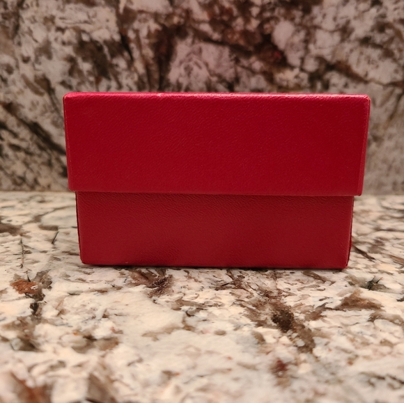 Baccarat Small Gift Box - Picture 3 of 6